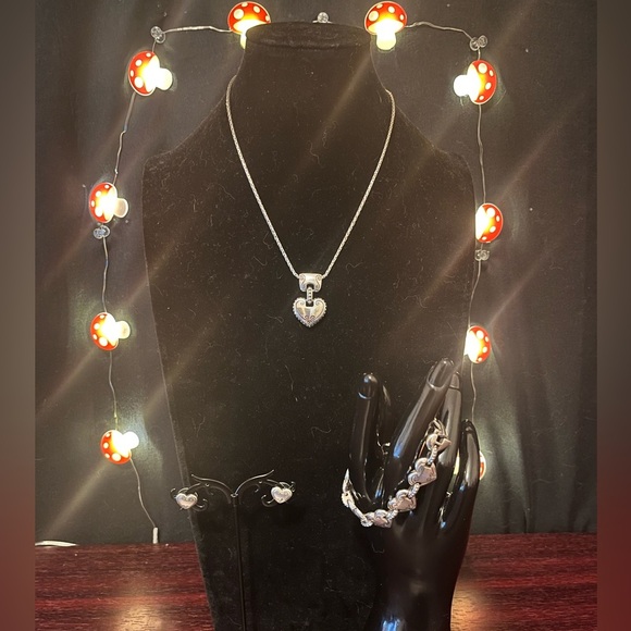 Brighton Silver Heart Necklace Jewelry Set - Picture 1 of 14